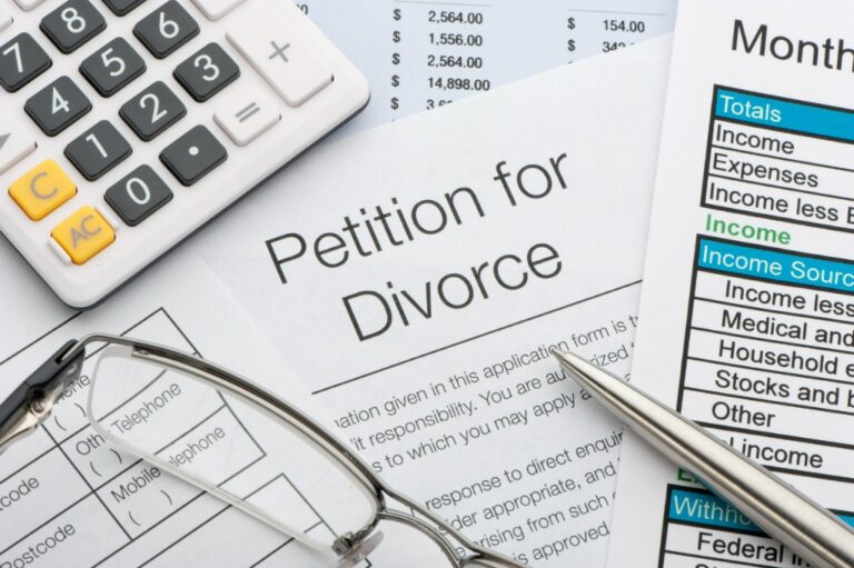 close-up-of-a-petition-for-divorce-picture-id184355554