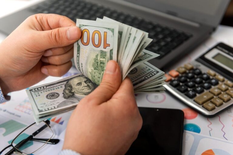 Can you cash out term life insurance?